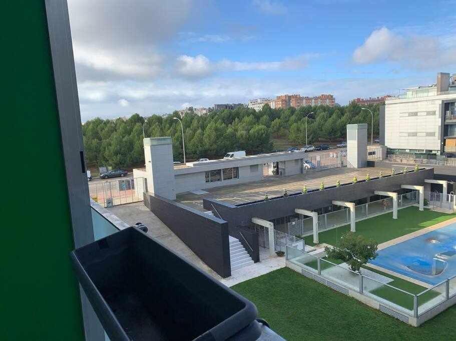 Espectacular Apartamento Con Piscina Y Garaje Madrid Exteriér fotografie